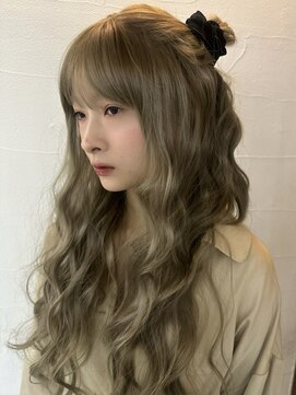 メゾンアクア 表参道(Maison ACQUA) ☆ブリーチなしダブルカラー オリーブ オリーブベージュ ボブ