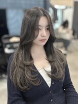 アイシー 表参道(ICY)&nbsp;ナチュラルワンカールロング/韓国レイヤーカット/センターパート