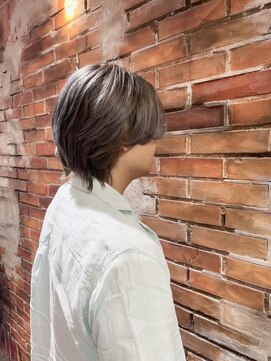 ヘアメイク エンデュー(hair make EnDeux) シルバーカラー