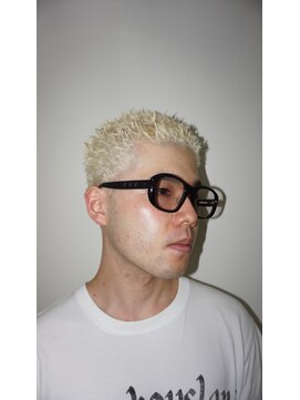 メリケンバーバーショップ トーキョー(MERICAN BARBERSHOP TYO) 考案者が施術するEASYPUNK(ヌマタユウト)14