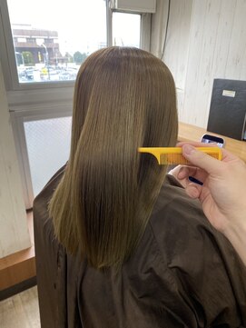 ヘアメイクアクト 都賀店 髪質改善のツヤ髪
