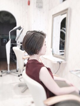 シュガー 仙台宮城野区(&Sugar) 【&.sugar】大人ショート×かきあげバング