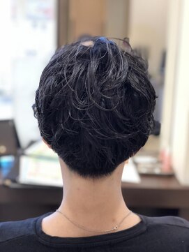 クアトロ 小山店(QUATRO) メンズパーマ