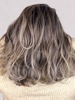 ディーバ 池袋東口(D.I.E.V.A)&nbsp;20代30代40代大人可愛い透明感アッシュベージュレイヤーボブ