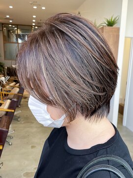 ピークス(PEAKS) 大人ショート/大人可愛い/耳かけショート/ハイライト/恵比寿