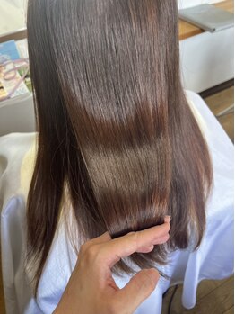 ◇１０年先のキレイをつくる◇美容院でのお手入れだけでなく、日々のヘアケアについてもご相談可能です♪