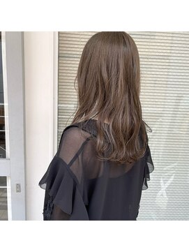 ミント(mint) オリーブグレージュ!赤み抑えて透明感!