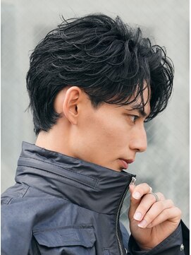 レタッチ バイ フィフス 天神大名(RETOUCH by fifth) 福岡天神メンズフェザーパーマフェザーショートスパイラルパーマ