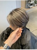 大人ショート×ハイライトカラー
