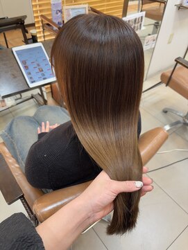 ソワンドゥブレス 大日店 (soin de brace) ・サラツヤ髪質改善トリートメント