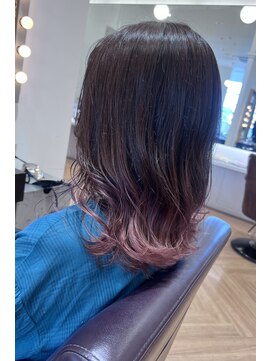 コワファースト  させぼ五番街店(COIFF1RST) 裾カラー×ピンク