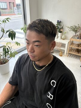 マロウイヴ(mallow eve) 《花屋併設の美容院》メンズメッシュ/ハイライト