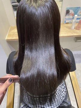 リタ(rita.) まつだて/アッシュグレージュ/艶髪/サブリミック