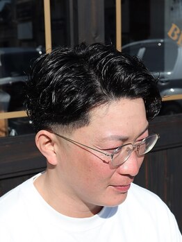 FOURSEASON CUT CLUB men's only【4月下旬NEW OPEN(予定)】の写真/【姫路/メンズ理容室】仕事帰りにフラッと寄って、気軽にリフレッシュOK★男の魅力UPへ導きます！