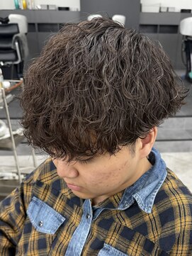 アウラ(AURA) 波巻きパーマ波巻きツイスパ波巻きツイストメンズパーマ