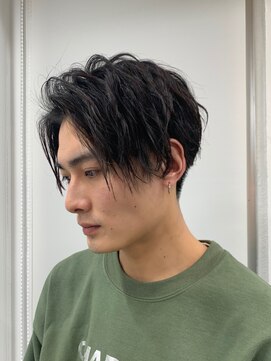 フィフス(fifth) 大人センターパート ビジカジ スパイラルパーマトランクスヘア