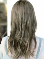 ハコ(ha co)&nbsp;菊池指名　カーキアッシュ