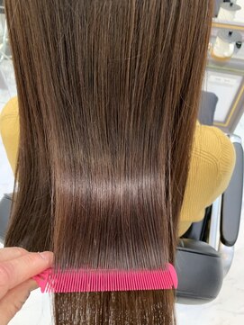 エスカーラ 表参道(THE ESCALA) @m_ayu/メルティカラー/タビラマユミ