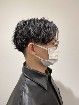 リリアーナ(LILIANA) 【LILIANA】ツイストスパイラルセンターパート 池袋 メンズ