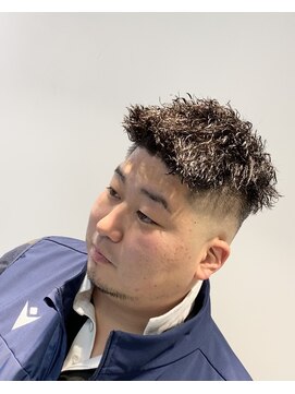 サップ 茨木店(Sup) ツイストパーマ/フェードカット/メンズパーマ/茨木/高槻/大阪