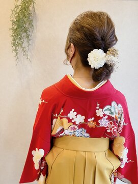 浪漫館 アールズコート(R's Court) ゆるふわお団子ヘア@伊達　3/29