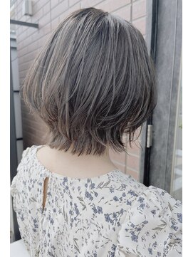 ザベース(the BASE) レイヤーボブ