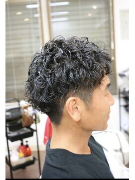 ヘアーノッキン(hair knock’n) ツーブロックショートパーマ