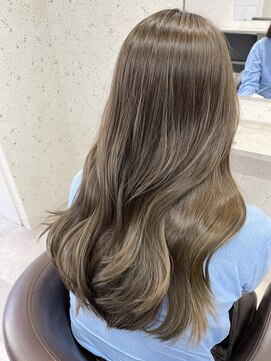 アデプト 北千住店(adept) 【adept北千住　エリ】艶巻きヨシンモリ×オリーブベージュ