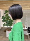 丸みボブぱつっとカットシースルー顔まわりシティガール