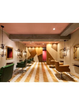 駅近のプライベートサロンで、あなたの魅力を最大限に引き出す！おしゃれな空間で特別なひとときを♪