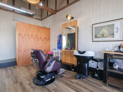 バーバーコマ(BARBER KOMA)の写真