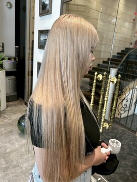 ルチア ヘア ステラ 京都店(Lucia hair stella) 髪質改善/イルミナカラー/縮毛矯正/学割U24/京都/河原町