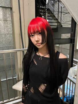 オーン(OOn) ネオンレッドとブラックのルーツカラー