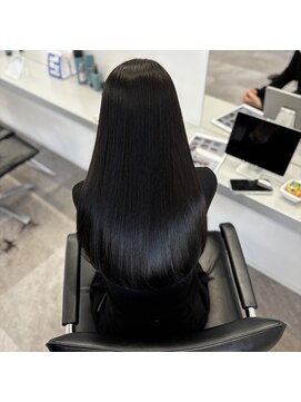 トイロ ウィステリア(toiro wisteria) 髪質改善縮毛矯正【髪質改善ストレート】