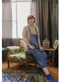 外ハネにも内巻きにもできるタイトめなボブ