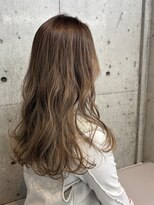 ワークス 下北沢(WORKS)&nbsp;ハイトーンベージュ×ロングスタイル