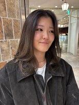 ピークアブー アヴェダ アトレ恵比寿(PEEK-A-BOO AVEDA) 前髪なしミディアムレイヤーくびれヘア外ハネミディアム