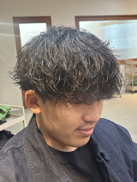 シャドウパーマ/津田沼/メンズパーマ/ハイトーン/ブリーチ