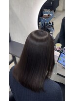 ユニー 新宿(uniii)&nbsp;触れたくなる艶髪ストレート/髪質改善