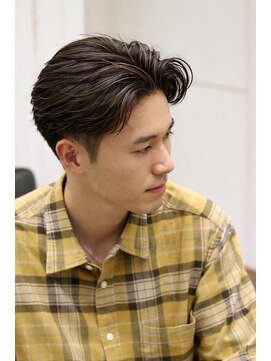 ヨシザワインク プレミアム 横浜 桜木町店(YOSHIZAWA Inc. PREMIUM) 10代20代爽やか毛流れセンターパート