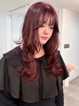ミュラ(mulah) ブリーチなし暖色カラーチェリーレッド*ロングレイヤーカット