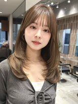 ポーチバイハニー オモテサンドウ(PORCH by HONEY omotesando)&nbsp;ミディアムヘアハッシュカットグレージュ