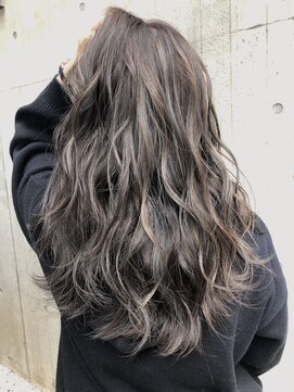 メリー(merry craftsman's factory) 立体感グレージュka