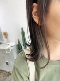 ミルクティーベージュインナーカラー外はねボブ鎖骨ボブ韓国ヘア