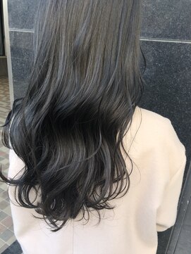 モードケイズエクラ(MODE K's Eclat) 韓国ヘア×ブルーブラック