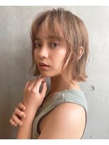 大人かわいい切りっぱなしボブ/ミルクティーベージュ/外ハネボブ