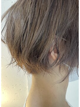 カゼ ダイカンヤマ Kaze DAIKANYAMA パールアッシュ11トーン