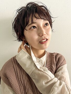 イースエモーション(ease et motion) 【ease et motion】ニュアンスウェーブ　ピンクベージュ