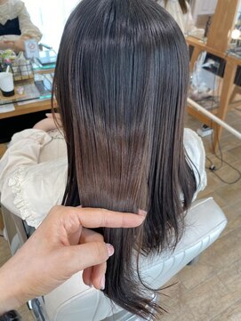 ネオリーブ チロル 横浜西口店(Neolive CiroL.) 切りっぱなしロブ×縮毛矯正 美髪 髪質改善