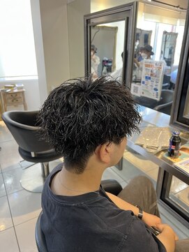 アイズ 海老名(AIZU) ツイストスパイラルパーマ　スパイラルパーマ　ツイストパーマ